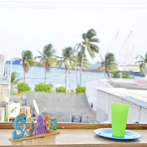  Inn Summer Breeze Colombia